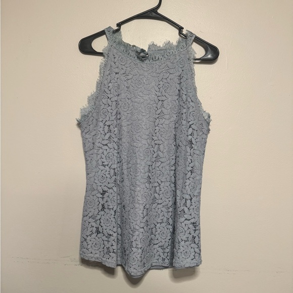 berry you Tops - Elegant Lace Sleeveless Top - Blue Gray